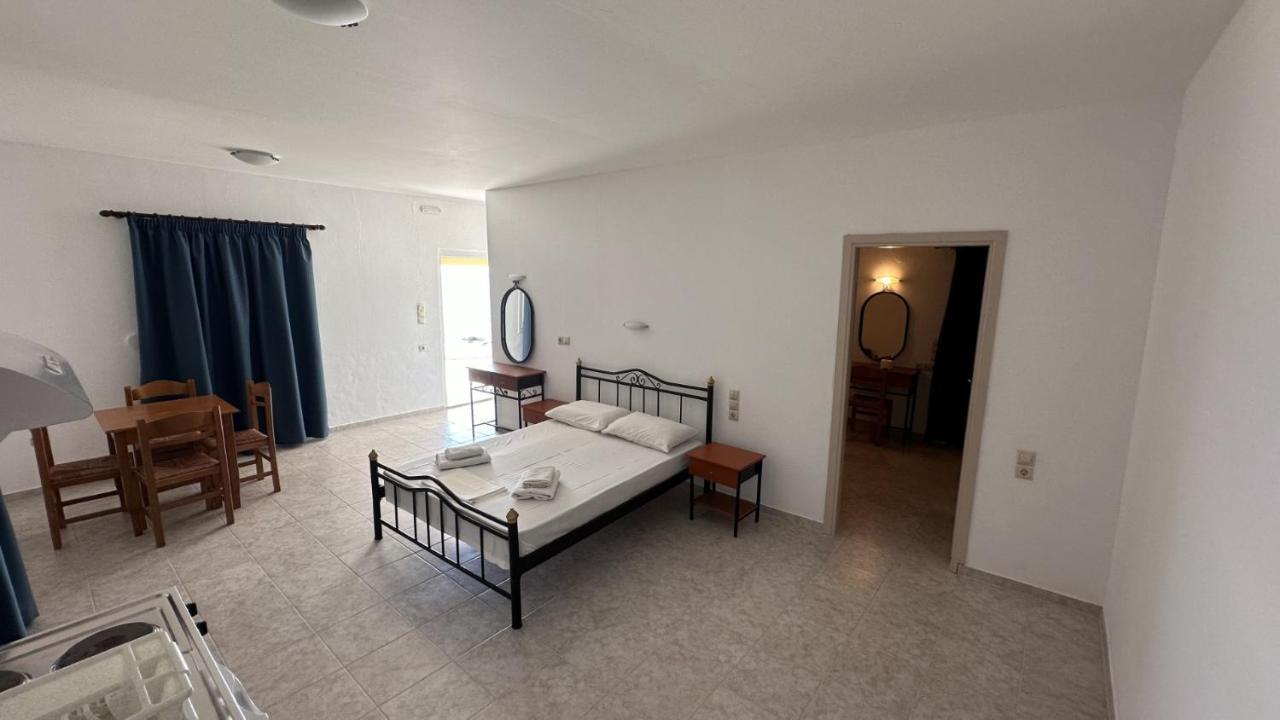 Sfinias Apartments Kali Limenes Exteriör bild