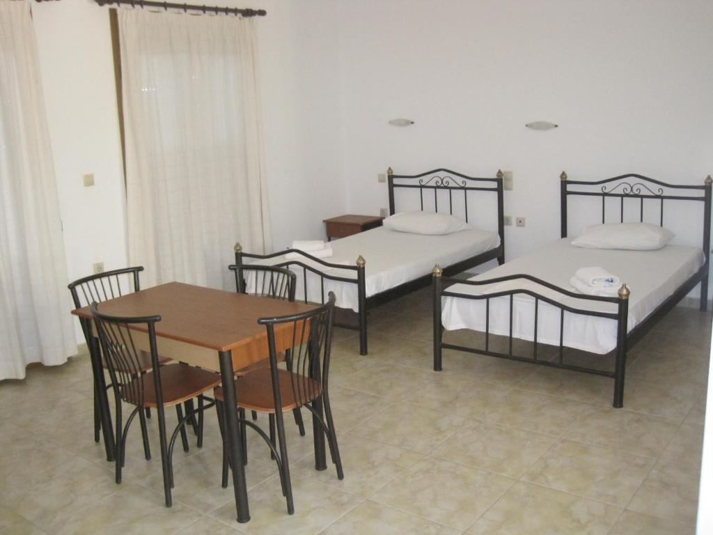 Sfinias Apartments Kali Limenes Rum bild